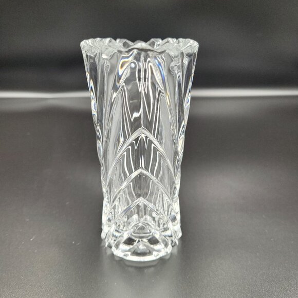 Mikasa Crystal Asprey Bud Vase 5" - Picture 4 of 11